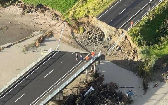 Getting Gisborne back on its feet Getting Gisborne back on its feet