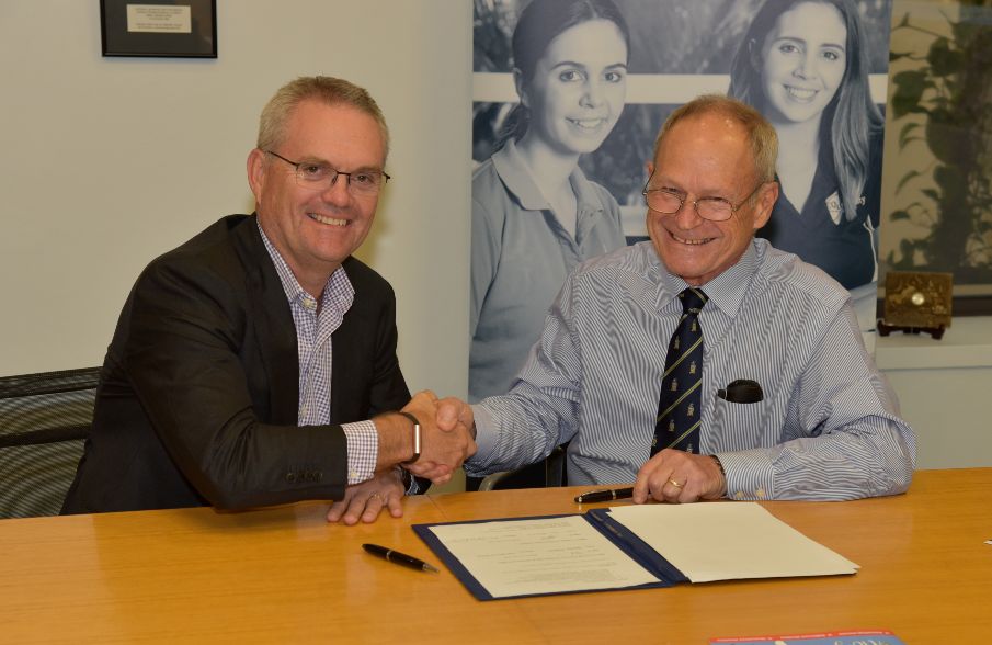 Downer donates $100,000 to CQUniCares Appeal