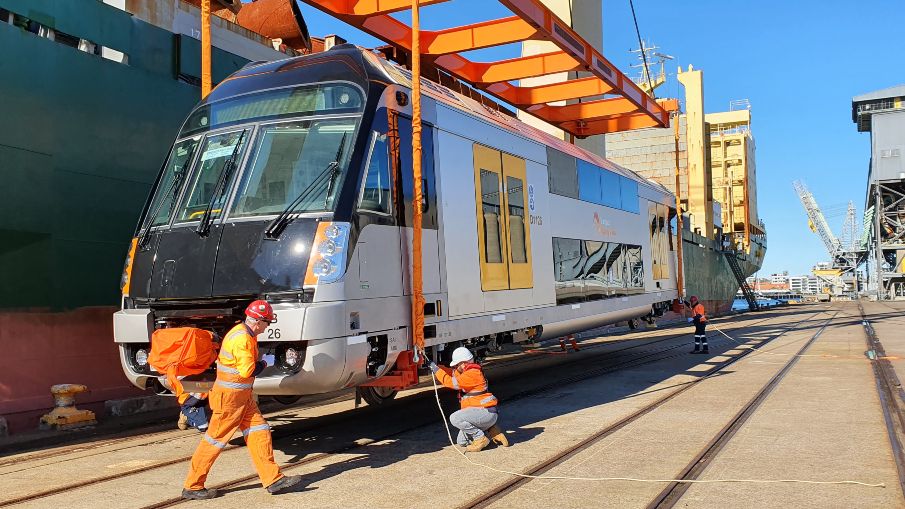 New Waratah Series 2 trains arrive at the Port of Newcastle