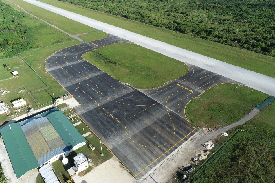 Celebrating Official Opening of Niue Hanan International Airport runway upgrades